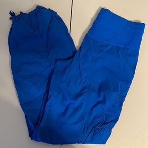 Lululemon dance studio pant. Size 6 regular. Bright blue color